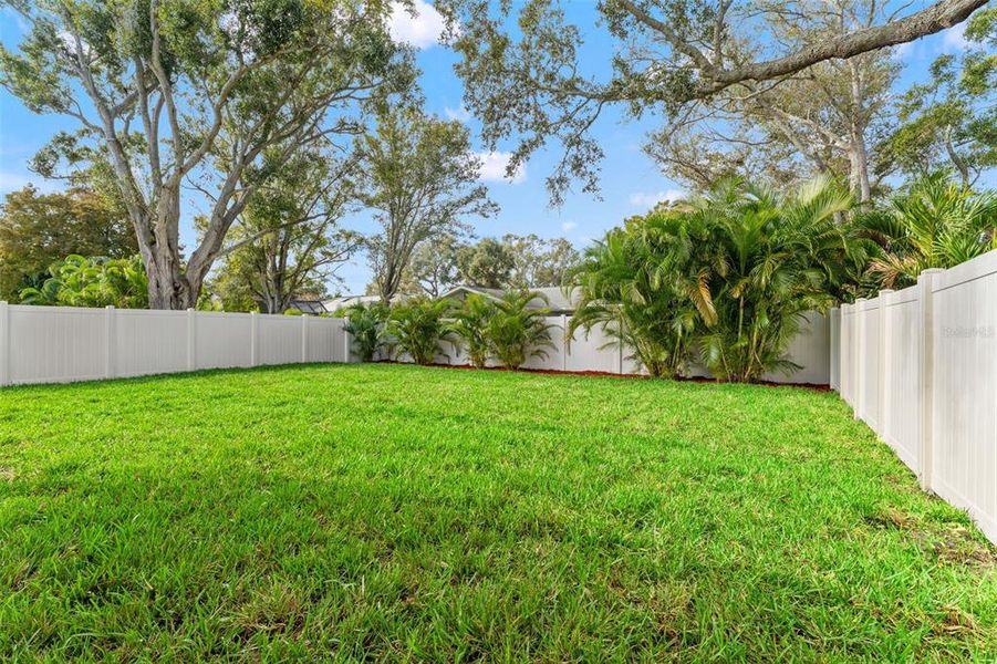 Exterior details and patio area of a home in , Seminole (Image 3).