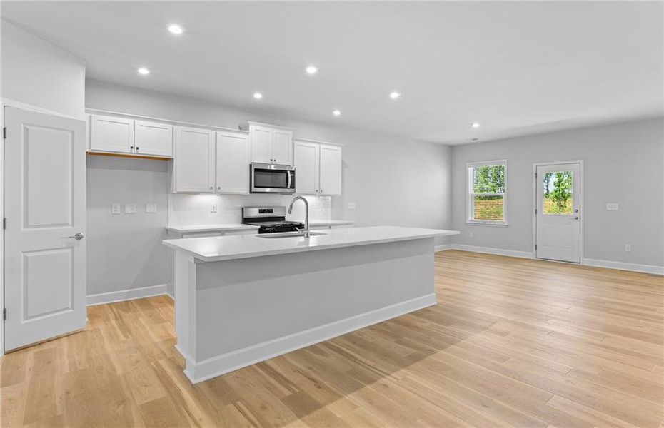 Furnished interior view inside a new home in Anderson Point, McDonough (Image 4).
