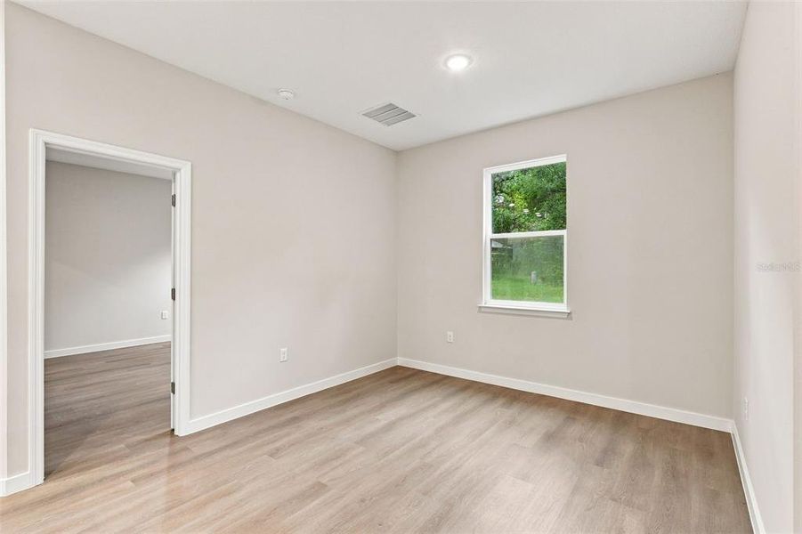 Spacious, unfurnished interior of a new home in , Mount Plymouth (Image 18). Spacious, unfurnished interior of a new home in , Mount Plymouth (Image 18).