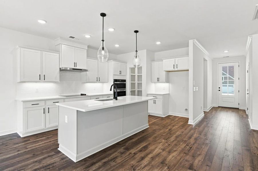Ashland B Kitchen