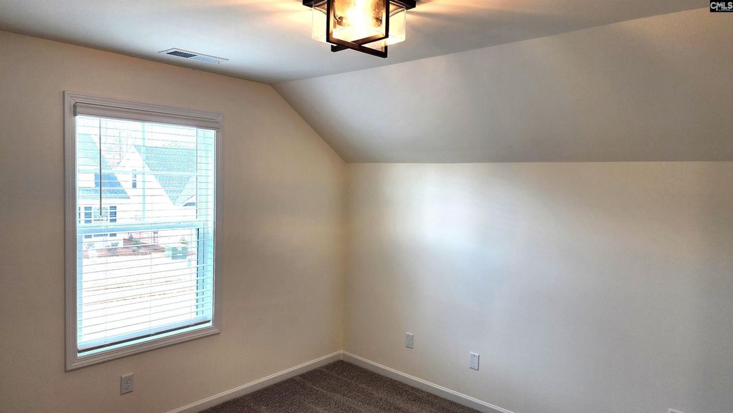 Spacious, unfurnished interior of a new home in Bickley Station, Irmo (Image 28).