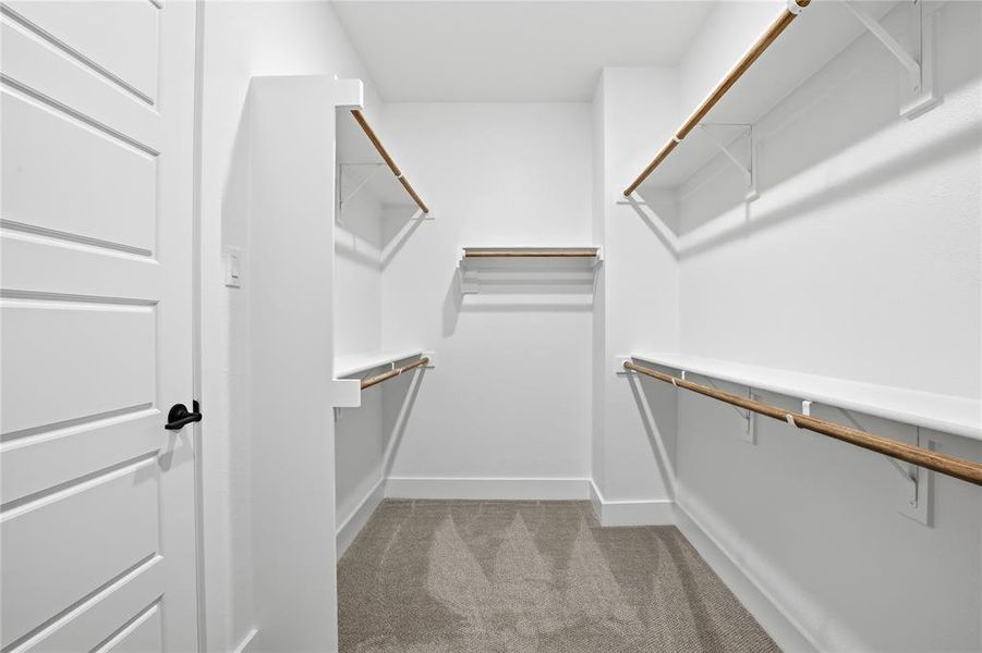 Spacious, unfurnished interior of a new home in Talon Hills, Fort Worth (Image 24).