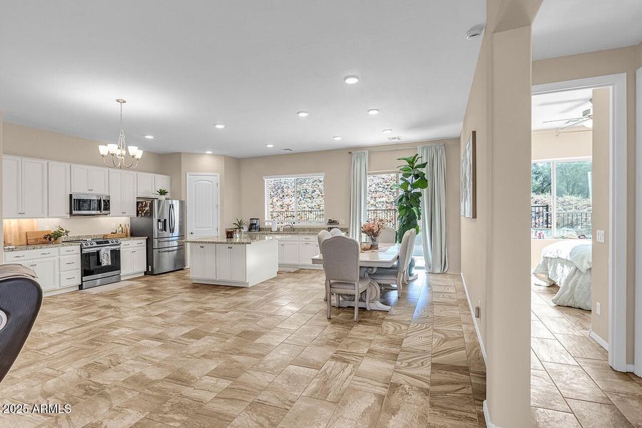 HK5A0420-1280 HK5A0420-1280