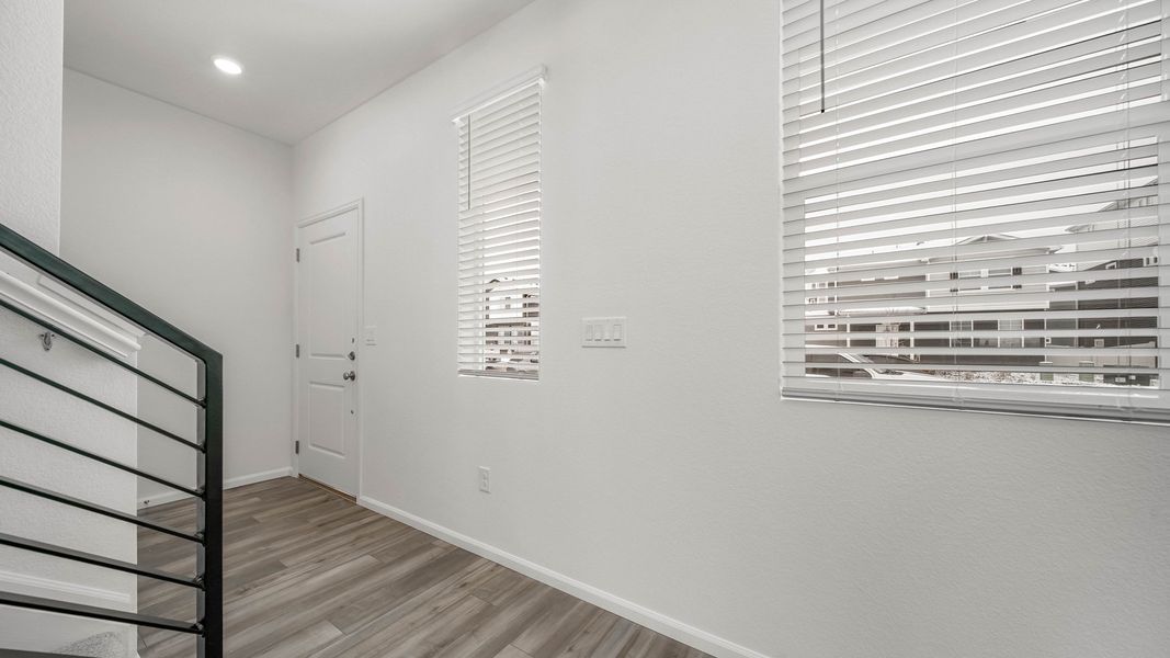 Spacious, unfurnished interior of a new home in Thompson River Ranch, Johnstown (Image 15). Spacious, unfurnished interior of a new home in Thompson River Ranch, Johnstown (Image 15).
