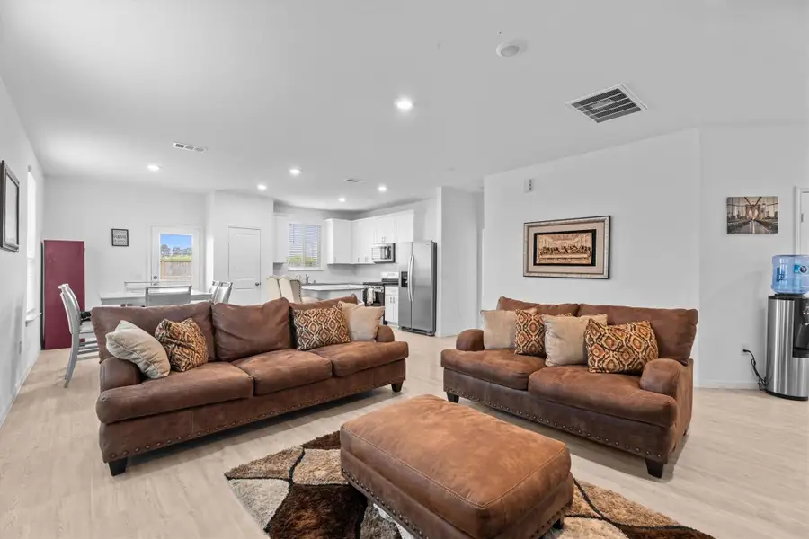 Furnished interior view inside a new home in , Crosby (Image 17).