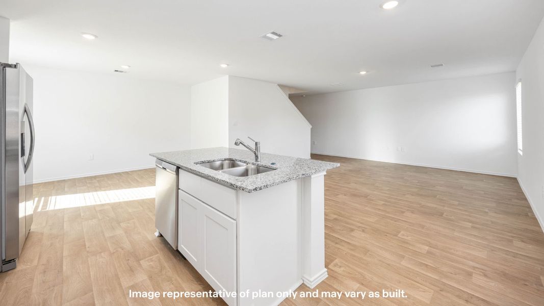 Image 33 representing the Fallow by D.R. Horton in Deer Meadows, Odessa, TX.