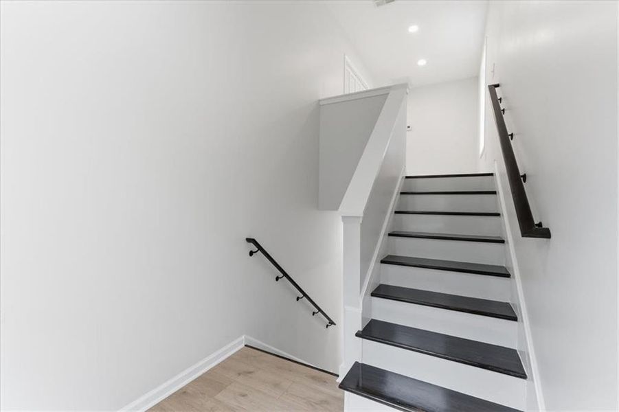 Spacious, unfurnished interior of a new home in , Rome (Image 52).