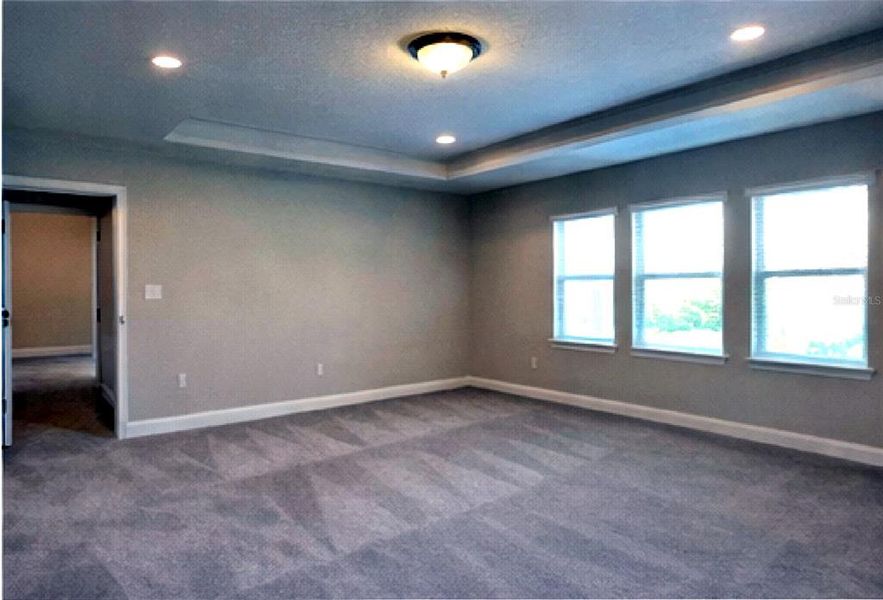 Spacious, unfurnished interior of a new home in , Winter Garden (Image 8). Spacious, unfurnished interior of a new home in , Winter Garden (Image 8).