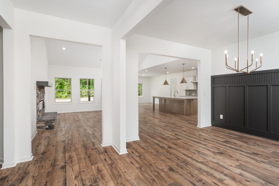 Spacious, unfurnished interior of a new home in Stewart Estates, Meansville (Image 20).