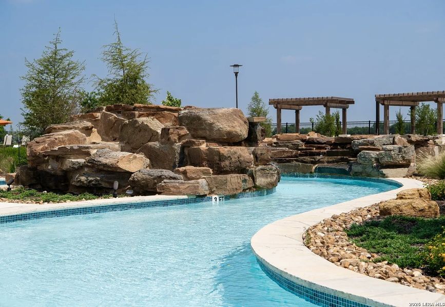 Community amenities in Hennersby Hollow, San Antonio (Image 34).