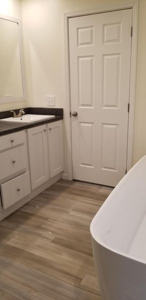 Image 28 of a home in .