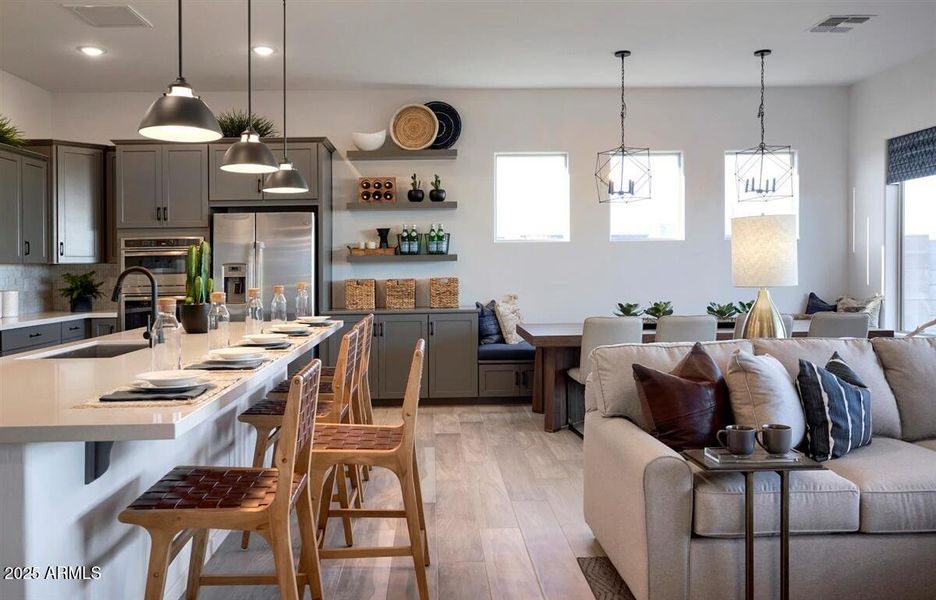 KITCHEN / GREAT ROOM