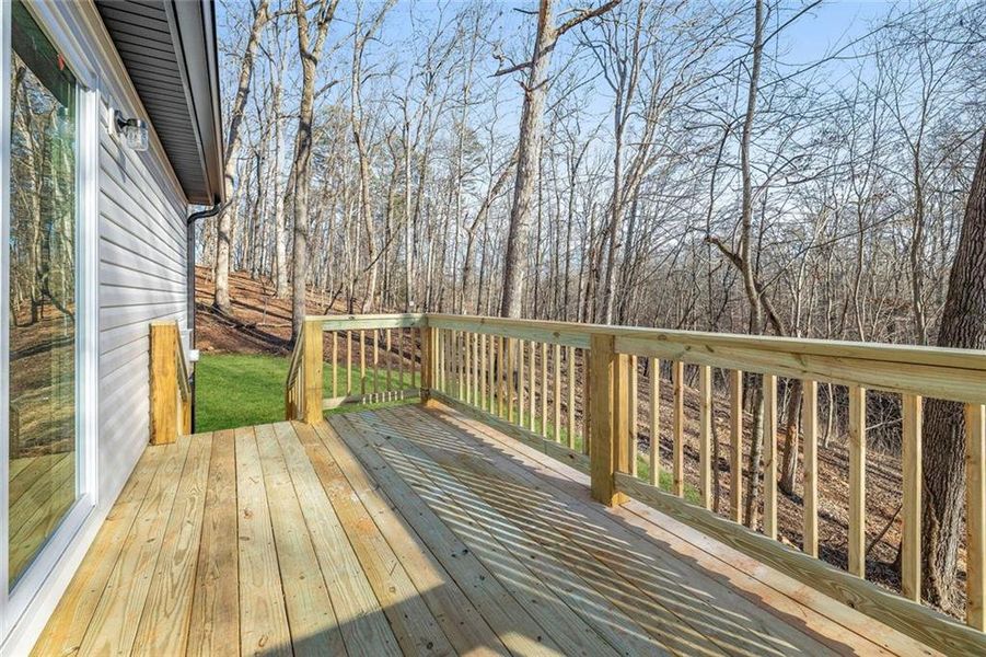 Exterior details and patio area of a home in , Gainesville (Image 15).