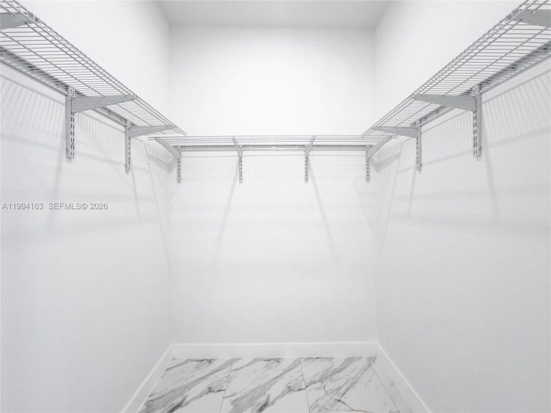 Spacious, unfurnished interior of a new home in , Port St. Lucie (Image 66).