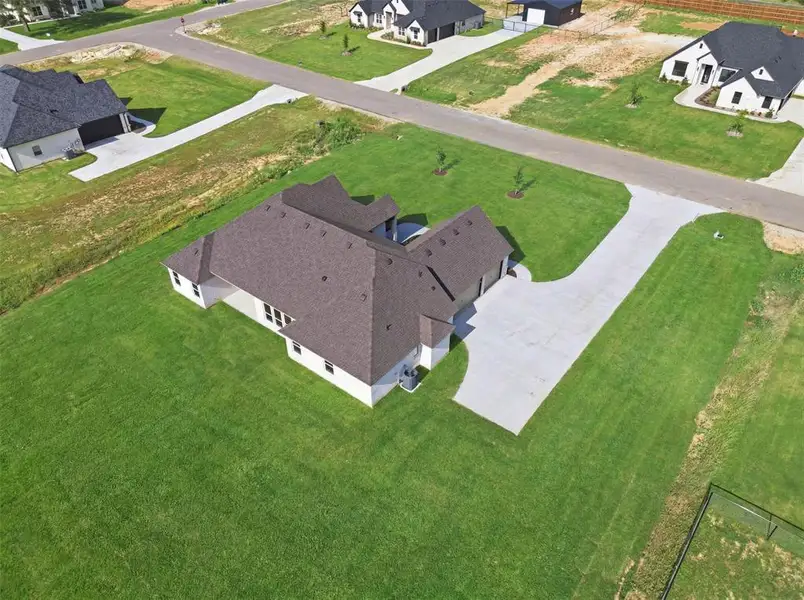 Image 36 of a home in . Image 36 of a home in .