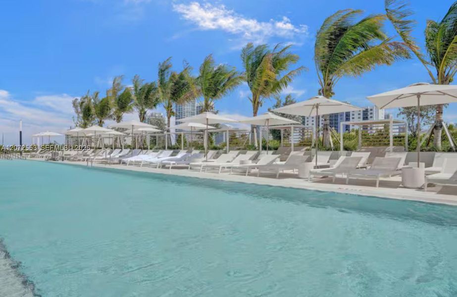 Community amenities in , Miami Beach (Image 21).