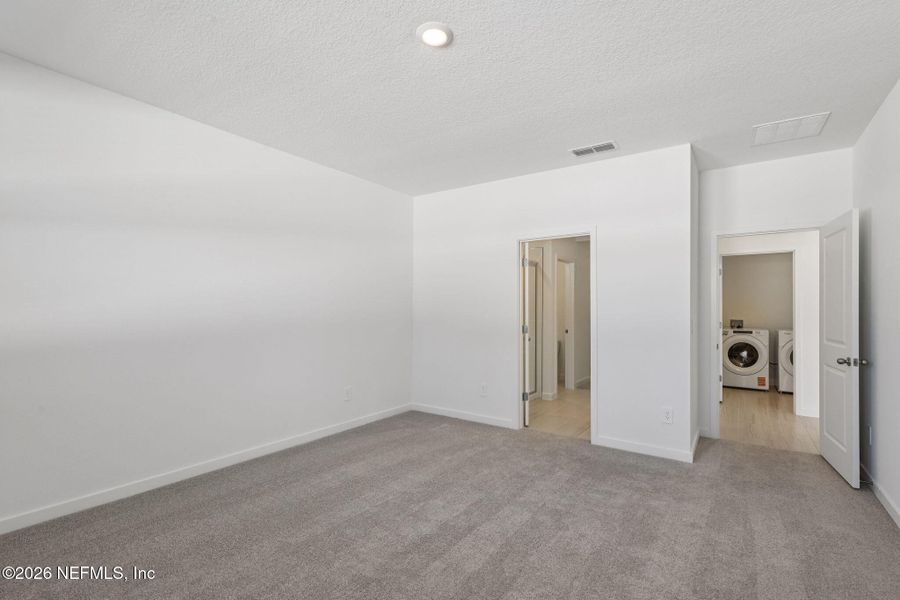 Spacious, unfurnished interior of a new home in Cypress Meadows - Signature Series, Jacksonville (Image 34).