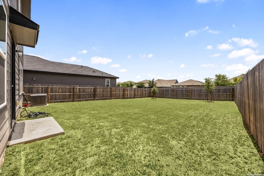 Exterior details and patio area of a home in , San Antonio (Image 28).