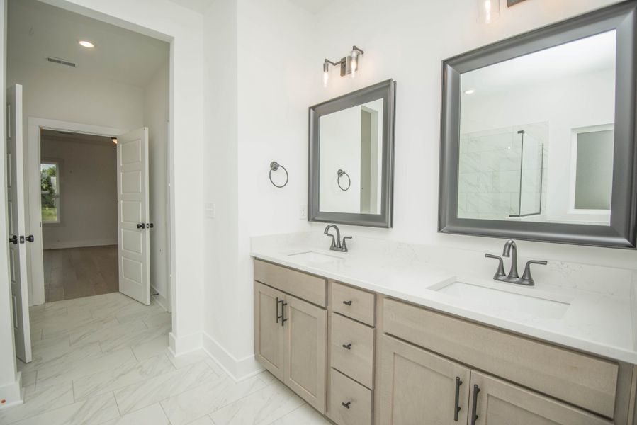 *Photo of example home. Selections and Finishes May Vary.*