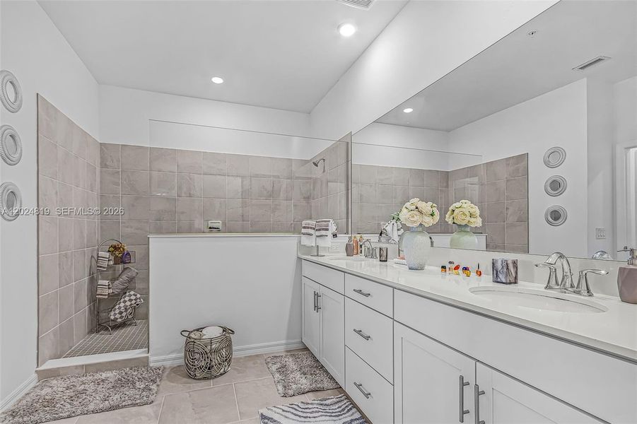 Furnished interior view inside a new home in , Ave Maria (Image 13).