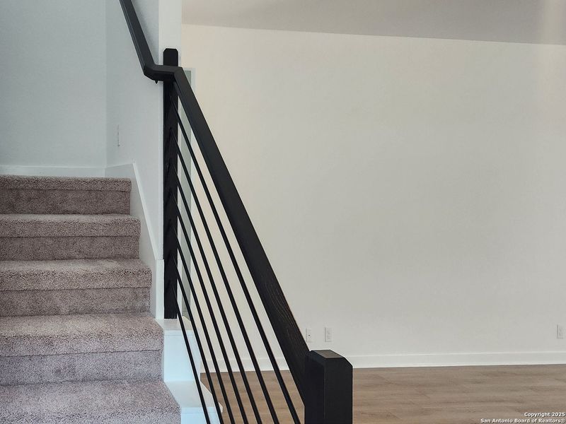 Close-up of interior finishes inside a home in Arcadia Ridge, San Antonio (Image 15).