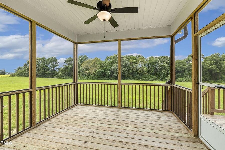 053_54715521397_o 053_54715521397_o