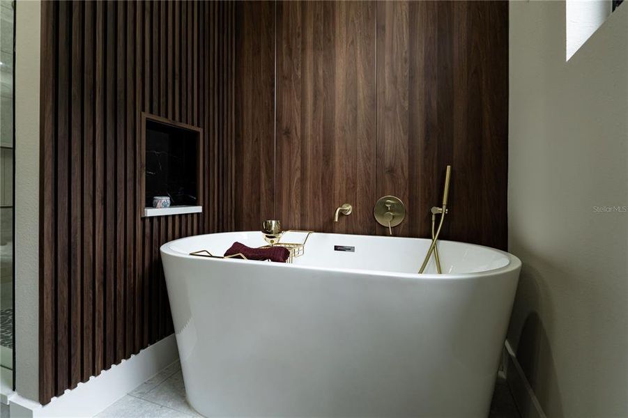 Close-up of interior finishes inside a home in , Tampa (Image 34). Close-up of interior finishes inside a home in , Tampa (Image 34).