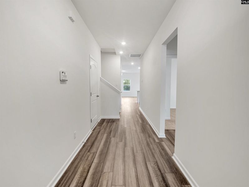 Spacious, unfurnished interior of a new home in Raglins Creek, Lugoff (Image 34). Spacious, unfurnished interior of a new home in Raglins Creek, Lugoff (Image 34).