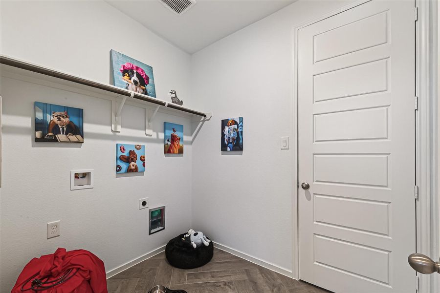 Furnished interior view inside a new home in Rates starting as low as, Iowa Colony (Image 42).