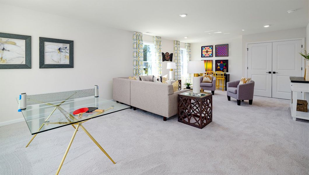 Furnished interior view inside a new home in Sylvan Creek, Denver (Image 16).