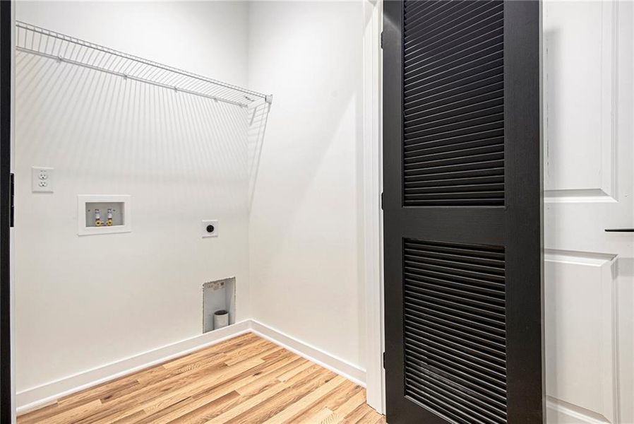 Image 28 of a home in .