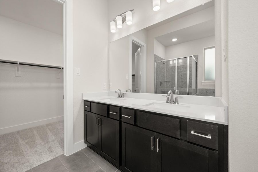 Furnished interior view inside a new home in Discovery Collection at Bridgewater, Midlothian (Image 12).