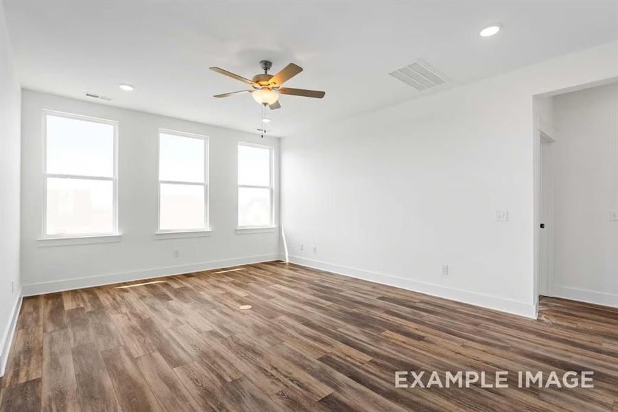 Spacious, unfurnished interior of a new home in Mercer Meadows, Royse City (Image 23). Spacious, unfurnished interior of a new home in Mercer Meadows, Royse City (Image 23).