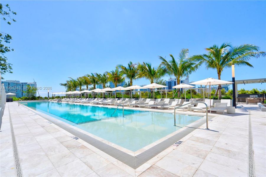Community amenities in , Miami Beach (Image 22).