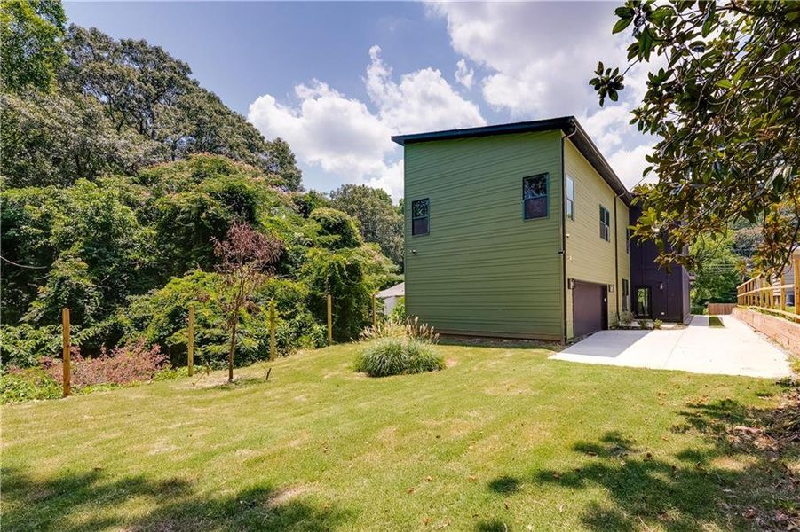 Image 47 of a home in .