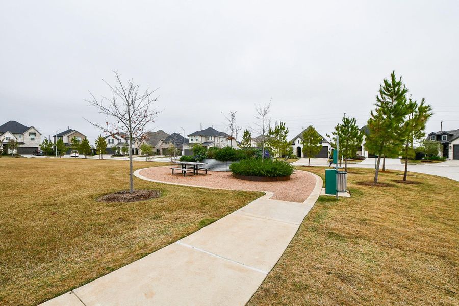 Community amenities in , Richmond (Image 30).