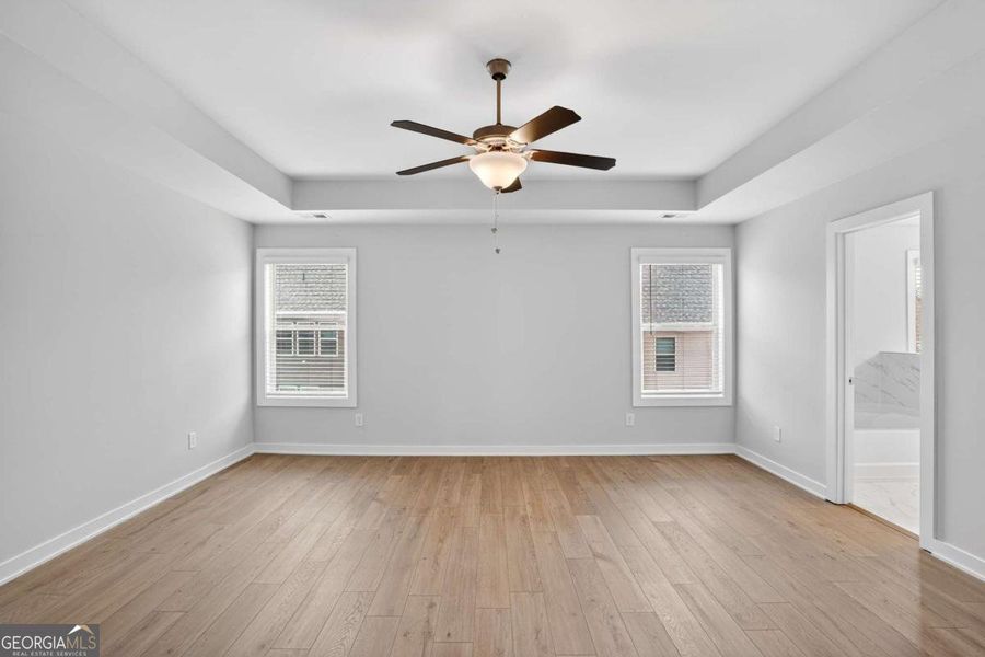 Spacious, unfurnished interior of a new home in The Fairways at Mirror Lake, Villa Rica (Image 66). Spacious, unfurnished interior of a new home in The Fairways at Mirror Lake, Villa Rica (Image 66).