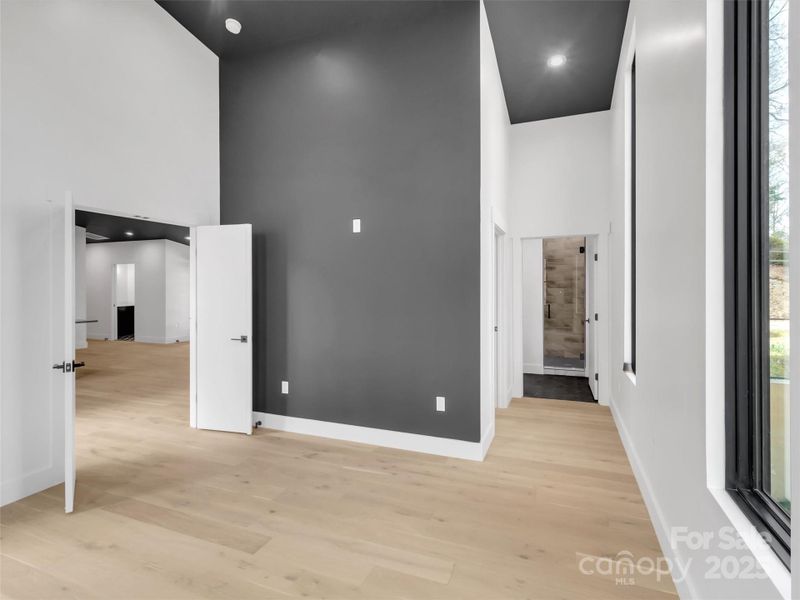 Spacious, unfurnished interior of a new home in , Clyde (Image 33).