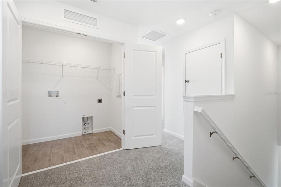 Spacious, unfurnished interior of a new home in Maple Ridge, Palmetto (Image 15). Spacious, unfurnished interior of a new home in Maple Ridge, Palmetto (Image 15).