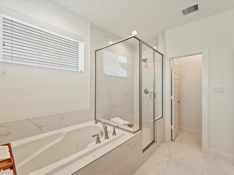 Furnished interior view inside a new home in Reserve At Oak Forest, Houston (Image 6). Furnished interior view inside a new home in Reserve At Oak Forest, Houston (Image 6).