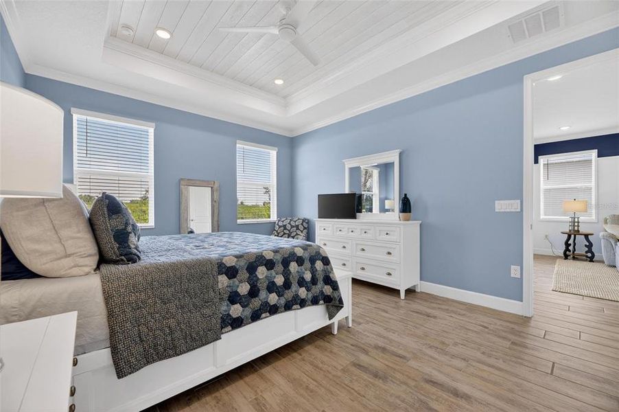 Furnished interior view inside a new home in , Apollo Beach (Image 12).