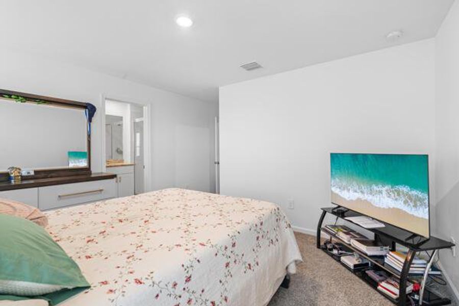 Furnished interior view inside a new home in , Fort Pierce (Image 17).