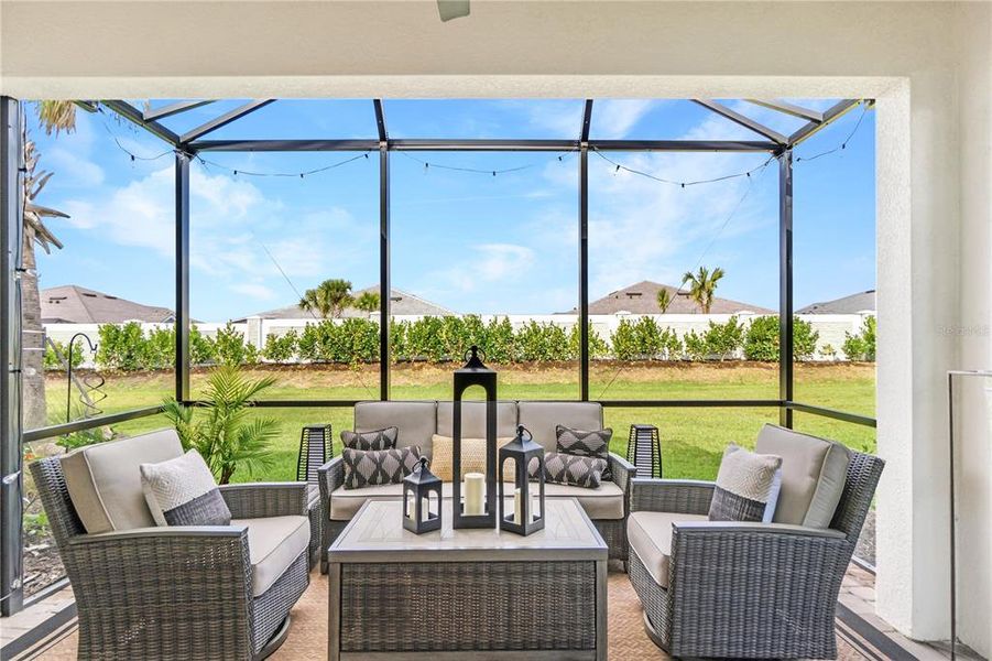 Exterior details and patio area of a home in , Lakewood Ranch (Image 3).
