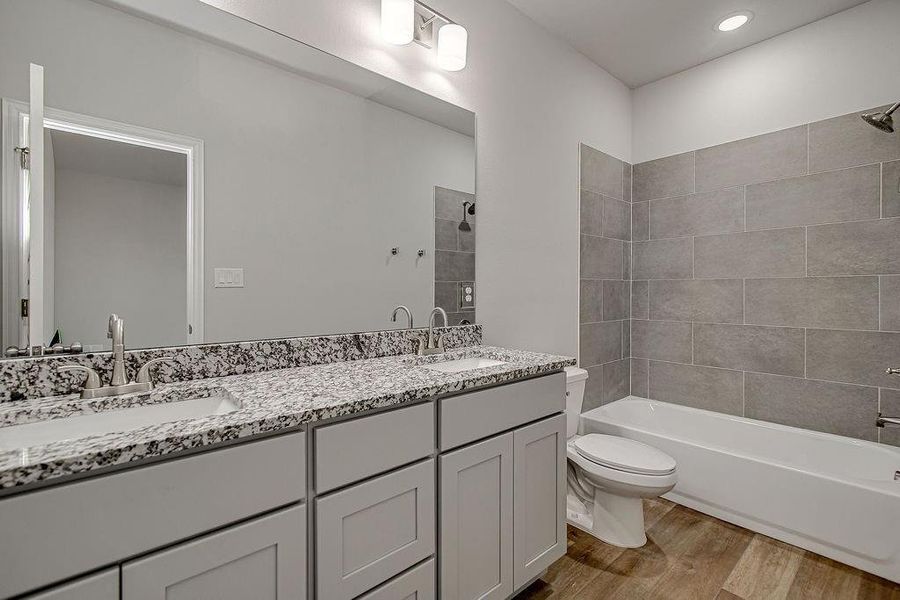 Furnished interior view inside a new home in , Fort Worth (Image 11).