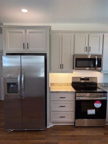 Furnished interior view inside a new home in , Quitman (Image 9).