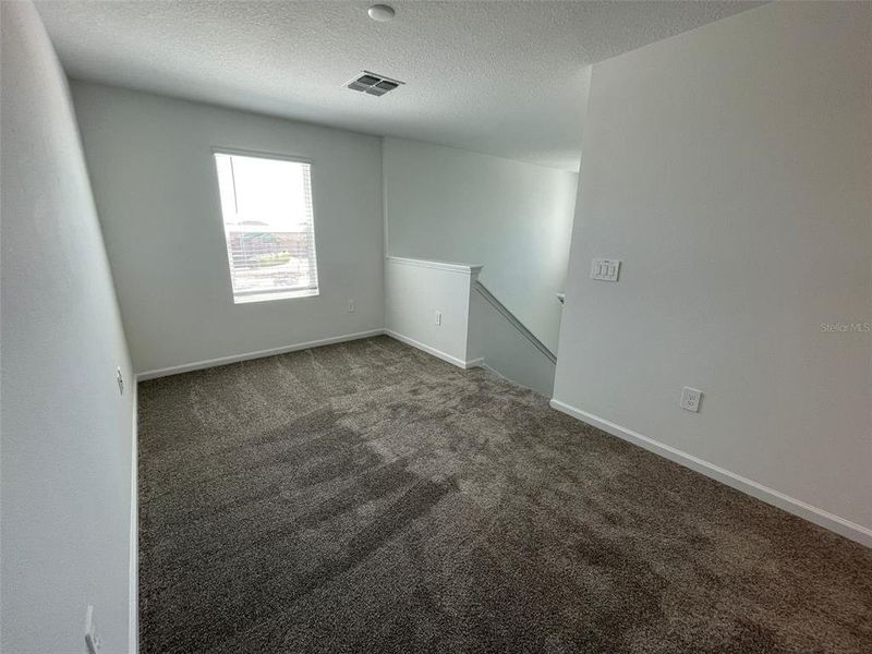 Spacious, unfurnished interior of a new home in Lawson Dunes, Haines City (Image 27).