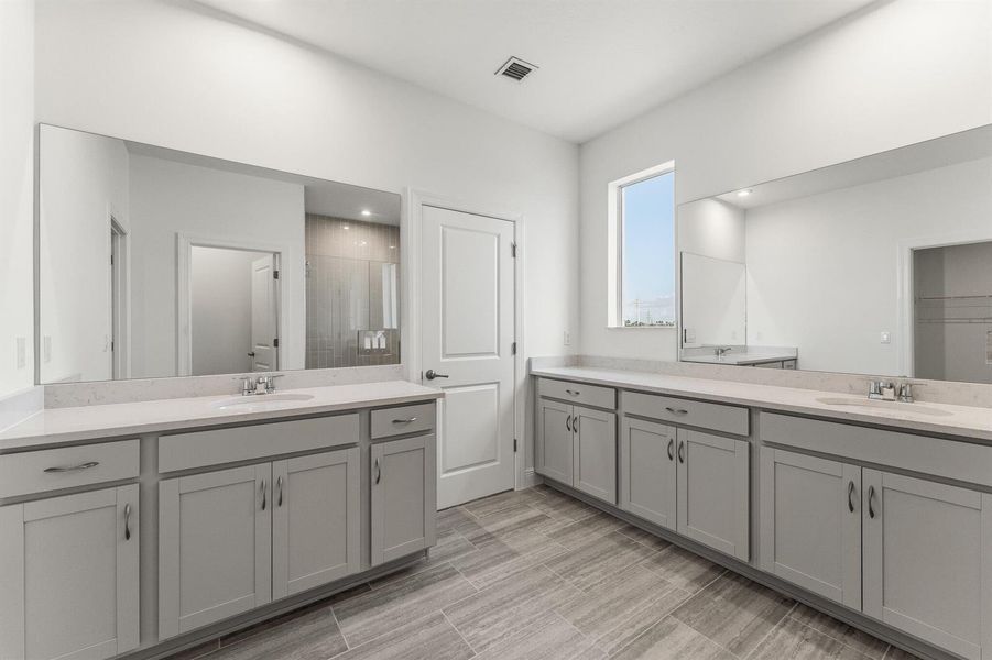 US_SEF_SALINA_LOT 53_OWNERS BATH 2 US_SEF_SALINA_LOT 53_OWNERS BATH 2