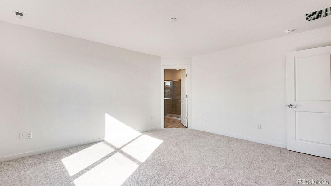 Spacious, unfurnished interior of a new home in Trails at Crowfoot, Parker (Image 28). Spacious, unfurnished interior of a new home in Trails at Crowfoot, Parker (Image 28).