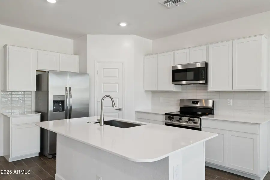 9-web-or-mls-2317-s-125th-dr-lot-157-del