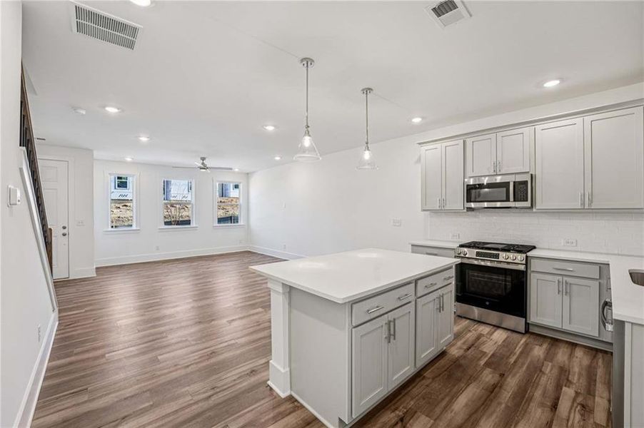 Furnished interior view inside a new home in Park Vue, Atlanta (Image 10). Furnished interior view inside a new home in Park Vue, Atlanta (Image 10).